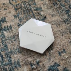 Fenty Compact Mirror 