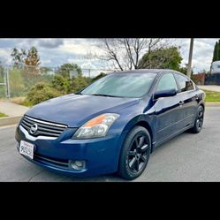 2007 Nissan Altima · 3.5 S Sedan 4D