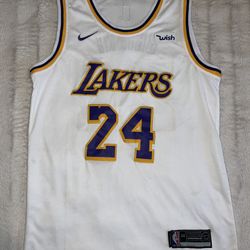 Kobe Bryant Lakers Jersey