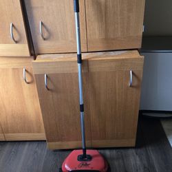 Fuller Brush Co. Carpet Sweeper