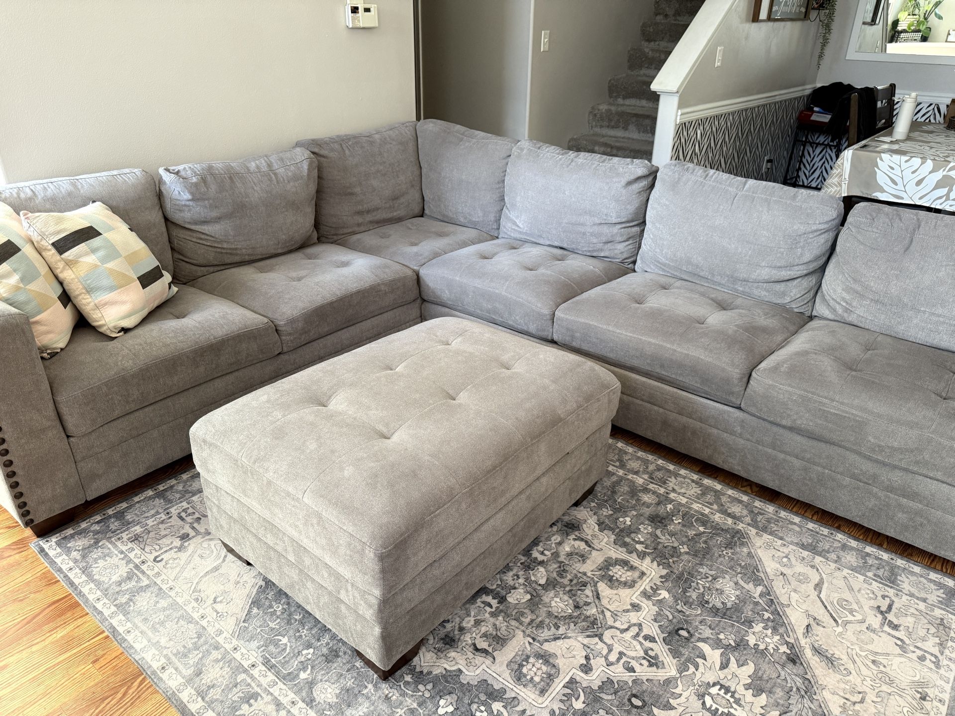 L shape Sofa w/ ottoman
