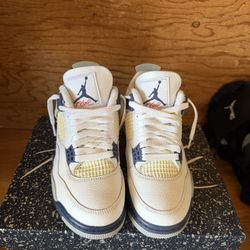 Jordan 4