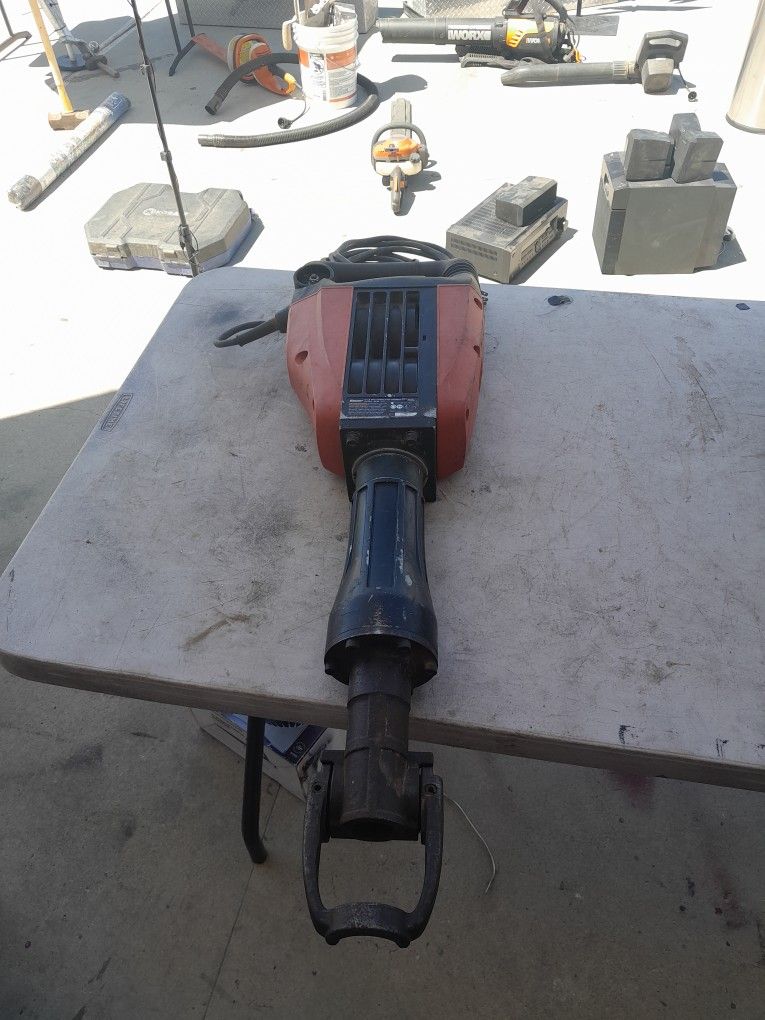 B A U E R Jackhammer Ready To Go Mint Condition