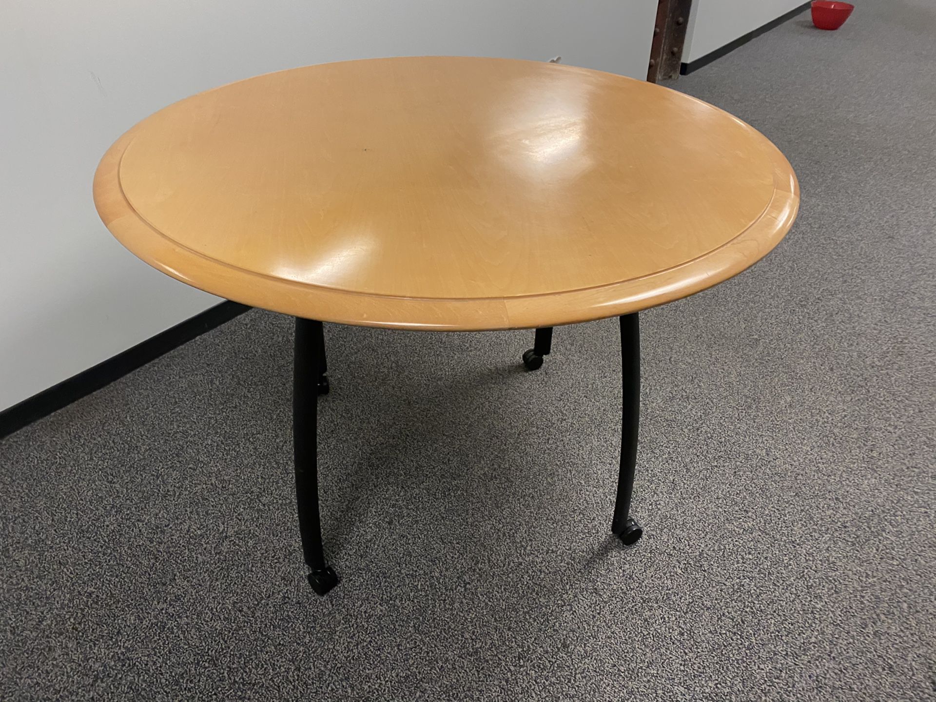Small kitchen conference table 42”/28”/42”
