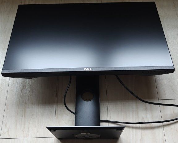 Dell P2419HC - LED Monitor - Full HD (1080P) - 24"