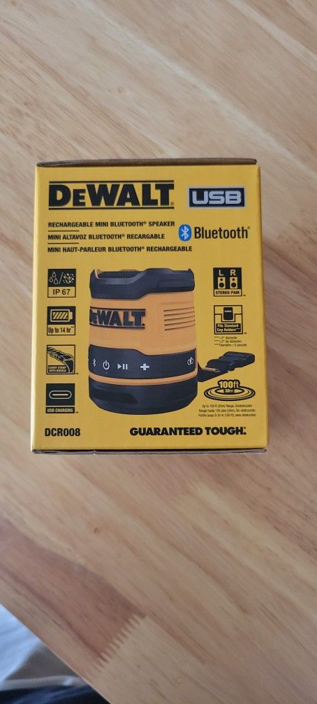 DEWALT BLUETOOTH RADIO