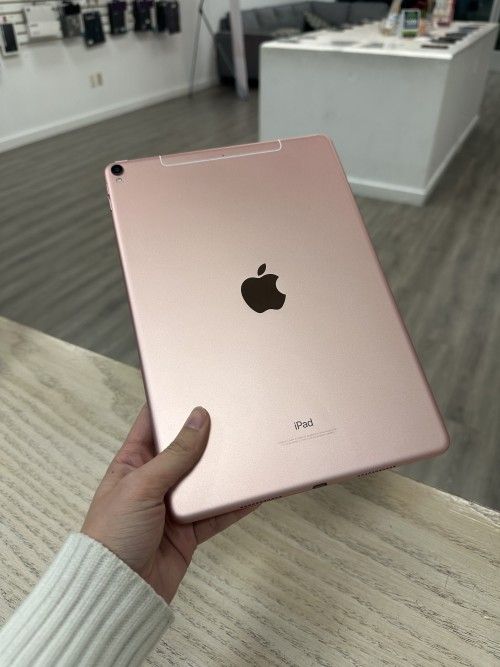 Apple Ipad Pro 12.9 1st Gen Cellular 128gb -5 Dollars Down No Credit Needed!