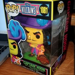 FUNKO POP DISNEY VILLAINS CAPTAIN HOOK SPECIAL EDITION NEW