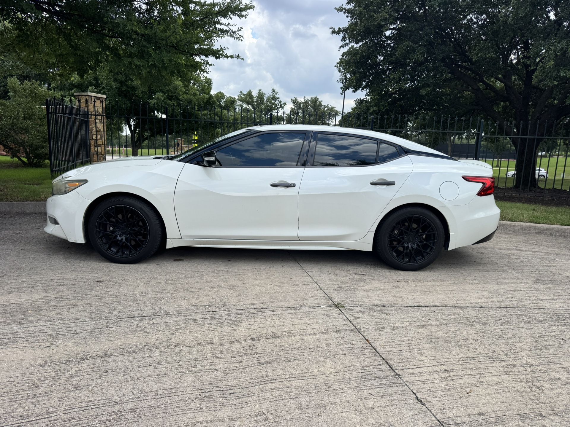 2016 Nissan Maxima