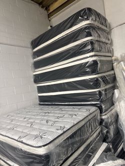 Queen mattress