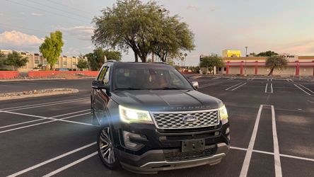 2017 Ford Explorer · Explorer
