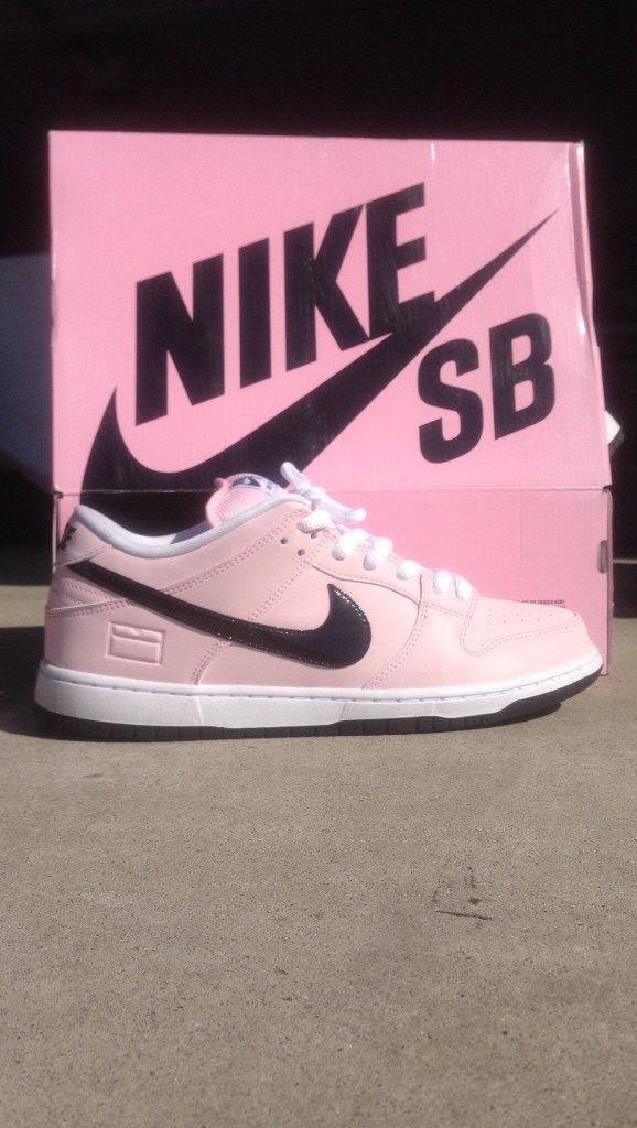 Sb dunk top low pink box