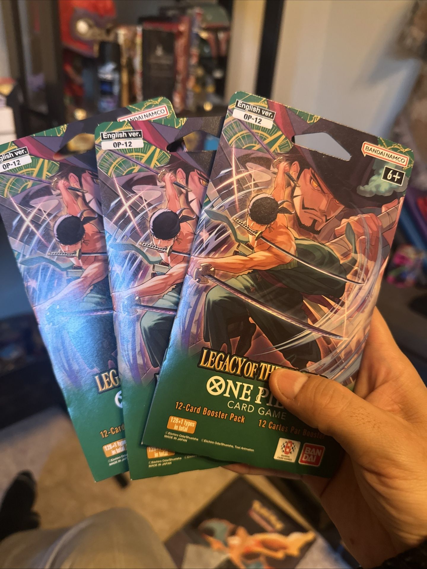 One piece OP12 Blister Sleeved X3