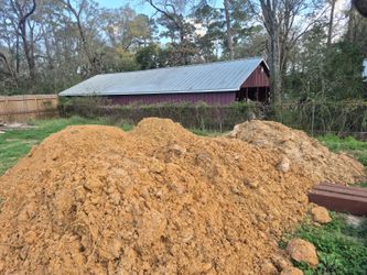 Fill dirt available in Pearland  tx