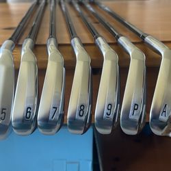 Srixon ZXi Combo Iron Set - Forged - Like New!