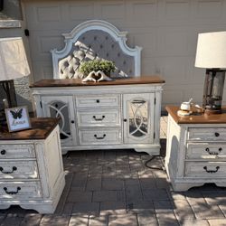 Queen Size Bedroom Set