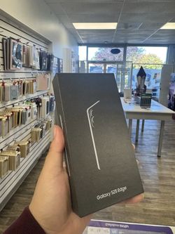 Samsung - Galaxy S25 Edge 6.7" (Unlocked) (New)| $1 Down | Payment plan available 