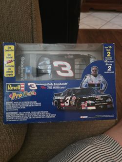 Revell Dale Earnhardt #3 Monte Carlo Model Kit