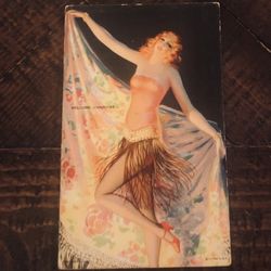 Rare Vintage/Antique Risqué Pin Up Girl 1940s Card/Postcard GC 3.5 x 5.5