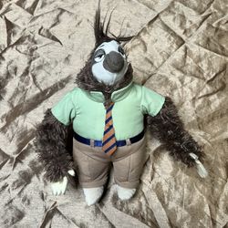 Disney Zootopia Flash Slothmore 10” inch stuffed animal plushie doll toy peluche