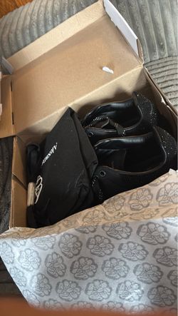 400$ alexander mcqueens