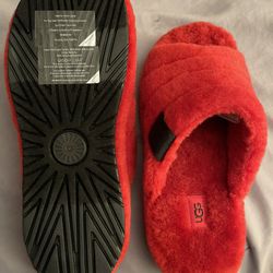 New Mens red Ugg slippers, size Mens US10
