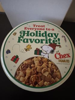 2025 Peanuts X Chex Mix Holiday Tin