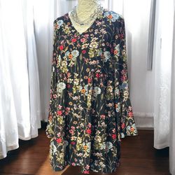 Altar’d State Small Women’s Black Floral Boho Bell Sleeve Mini Dress Flowy