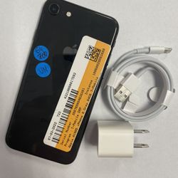 Factory Unlocked Apple iPhone 8 64gb, sold with warranty 