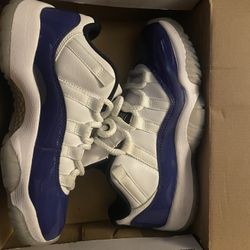 Jordan 11 Retro Low