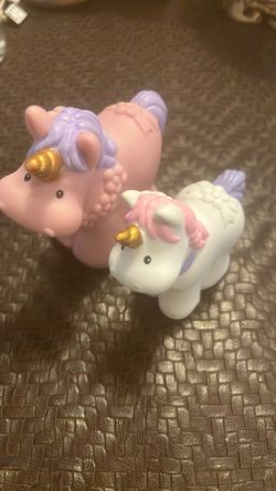 Little People Unicorns Mom & Baby Castle Lil Kingdom Vintage 2003
