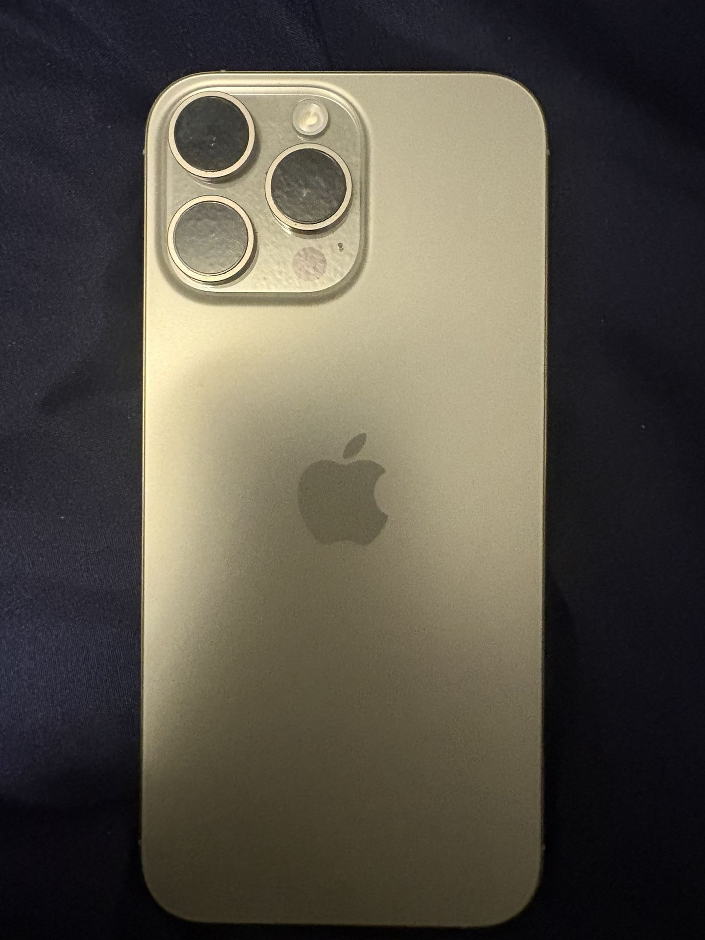 iPhone 16 Pro Max Locked With Att
