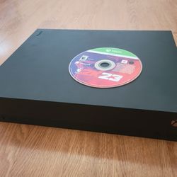 1tb SSD - XBOX ONE X - UPGRADED - CLEANED INSIDE - NEW THERMAL PASTE