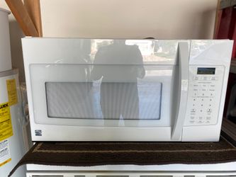 Kennmore microwave like new from sears