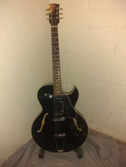 Gibson e-135