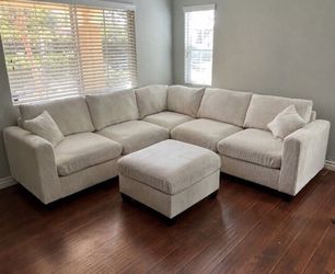 Stunning sectional sofa with ottoman ivory corduroy New in box 📦