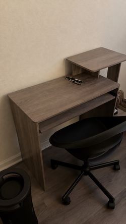 Desk and char