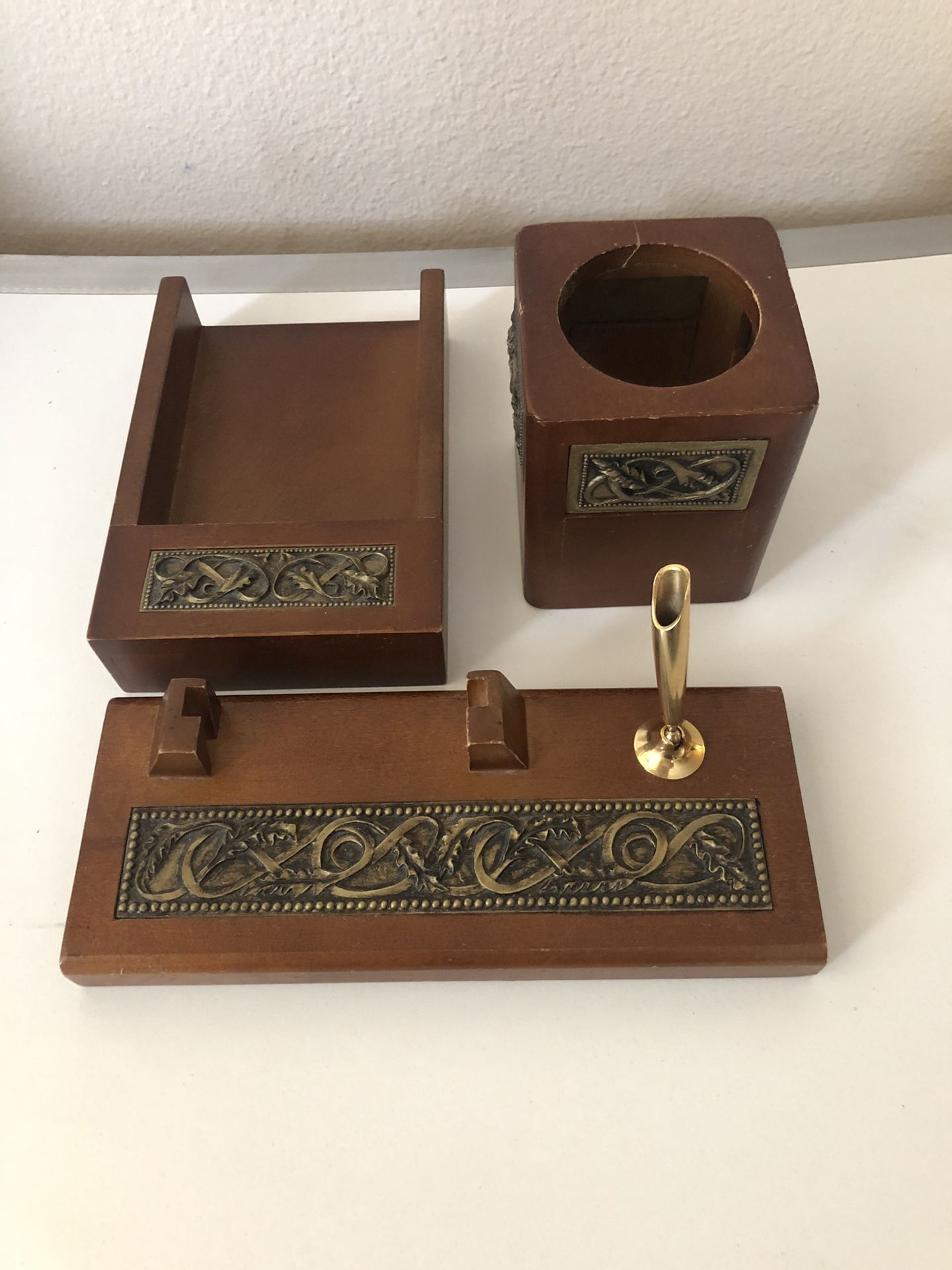 Vintage Decoration Wooden Desk Set