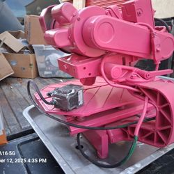 Peril Abrasive Tile Saw