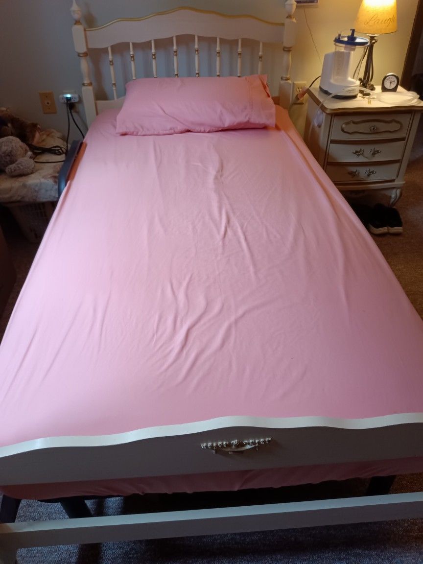 Twin Adjustable Bed Night Stand And Dresser