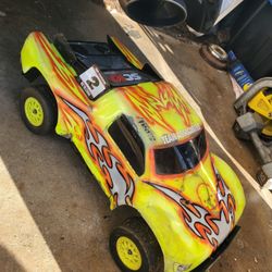 Team Associated Sc10 2wd RC Car