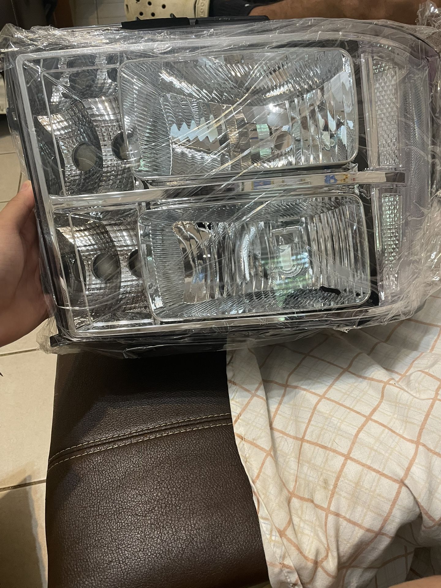 GMC SIERRA HEADLIGHTS 2007-2013