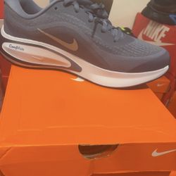 Nike Journey Run