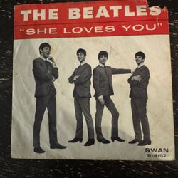 THE BEATLES - She Loves You / I'll Get You - Vinyl 45rpm 1964 Swan RARE