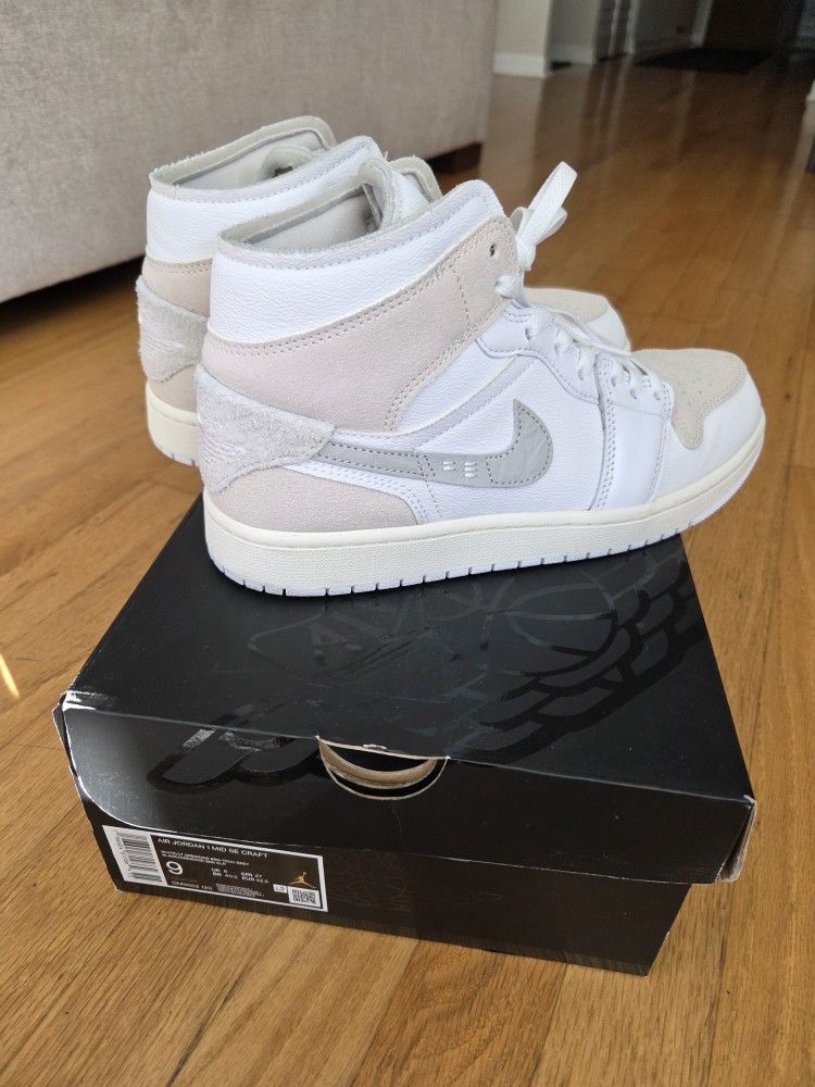 Jordan, Air Jordan 1 Mid SE Craft