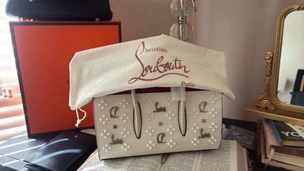Designer bags look at the photos for detail