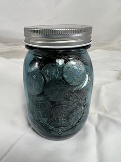 4lb Coins in the Jar worth $70