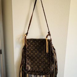 Fringe Louis Vuitton