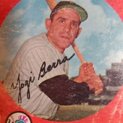 1959 Topps-Yogi Berra-Baseball Card