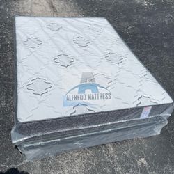 Full mattress with box spring (2pc set - new) 